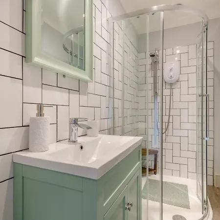 2 Bed In Oc-c32542 * Silecroft