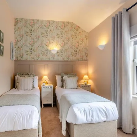 2 Bed In Oc-c32542 Silecroft